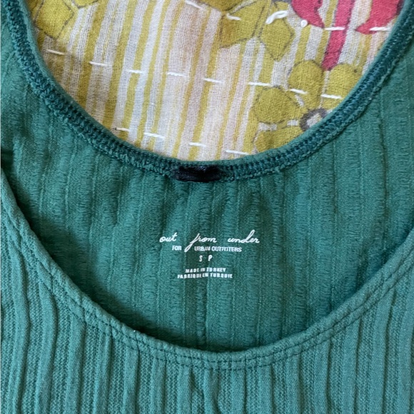 Urban Outfitters / Out from under green cropped baby tee size S - Picture 3 of 6